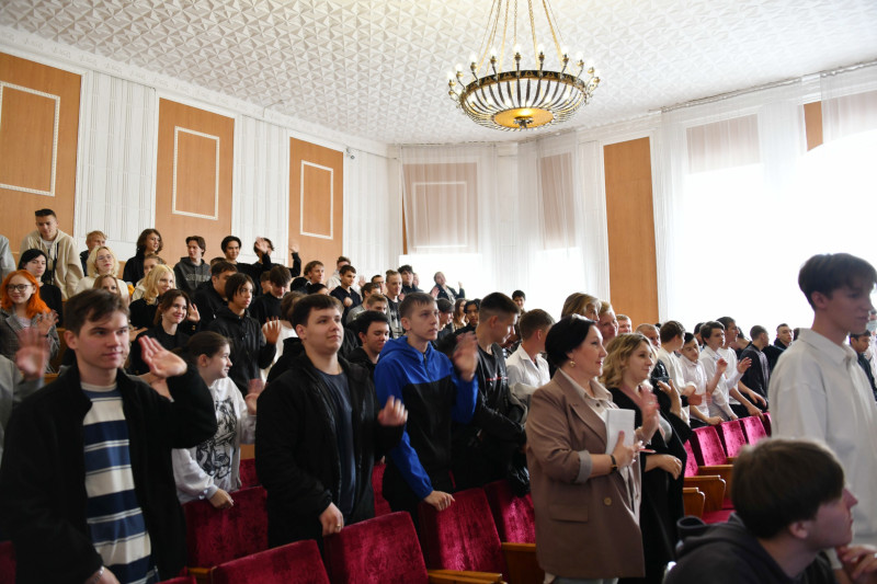 Іс-шара Қазақстан Республикасының мемлекеттік рәміздер Күніне