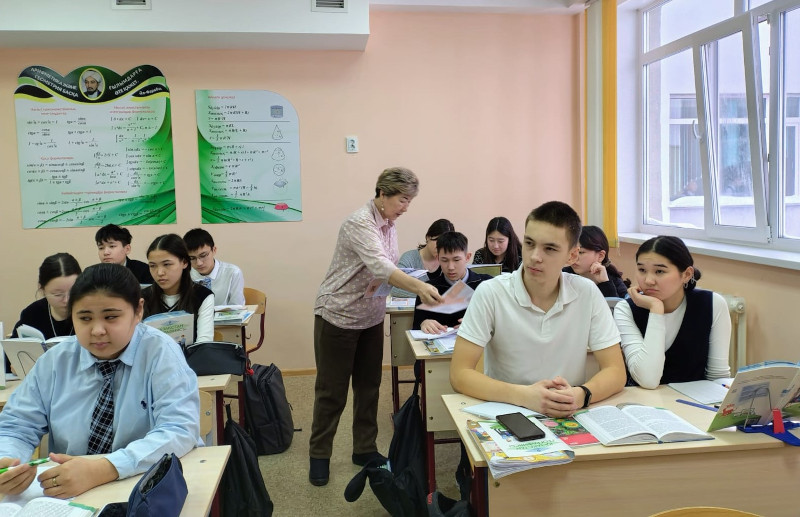Колледжде кәсіптік бағдар беру жұмысы