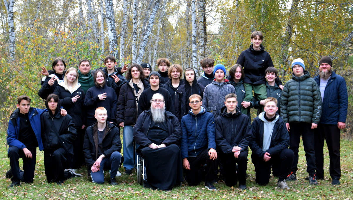 Проведение месячника Туризма завершено в Гуманитарно-Техническом Колледже и Средней школе в честь прп. Сергий Радонежского